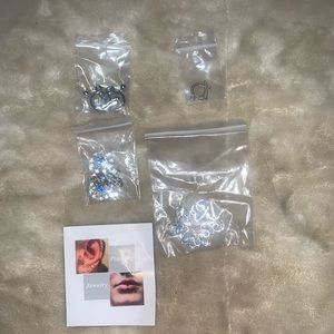 BRAND NEW BODY JEWELRY Set of 4 faux piercings, new never worn